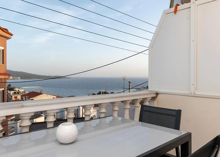 Theophile Apartment